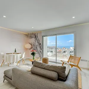 https://ocean-garden-sunset-penthouse.in-canary-islands.com