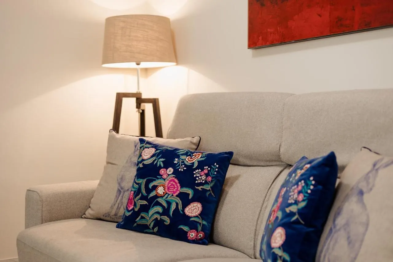 Cinco Bolas Malaga Apartment